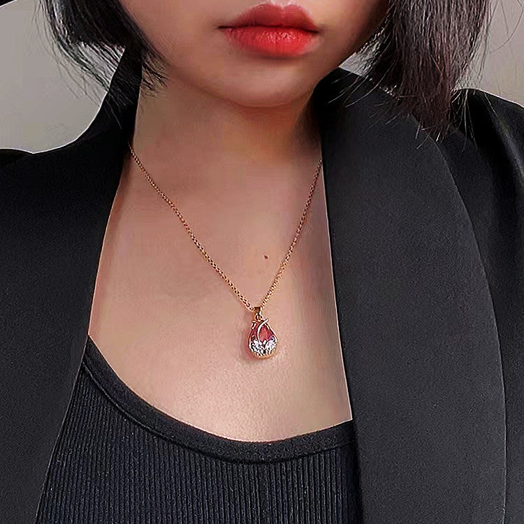 New Rose Gold Tulip Necklace