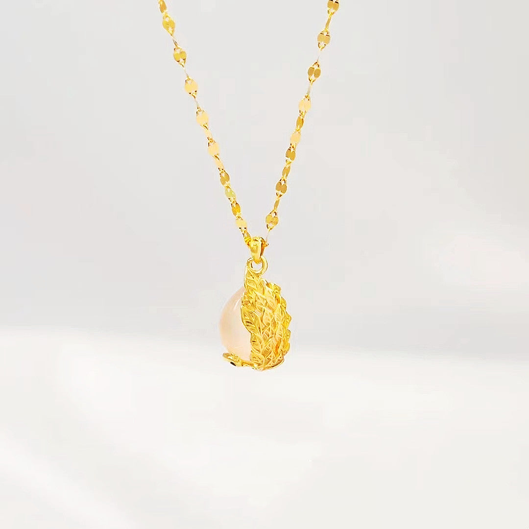 New s925 sterling silver peacock white chalcedony pendant