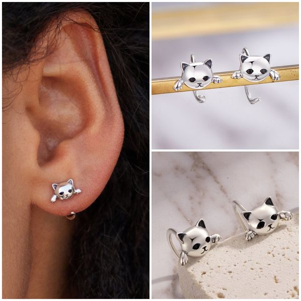 Black Eye Silver Cat Earrings