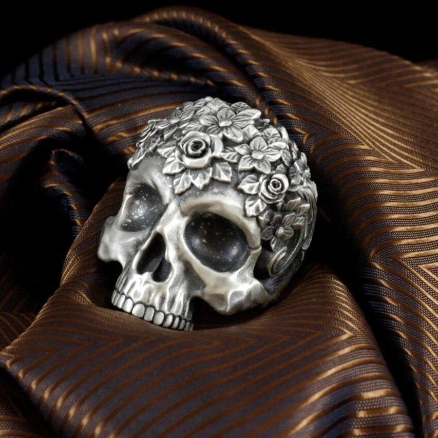 Unique 925 Silver Gothic Skull Rose Knight Ring