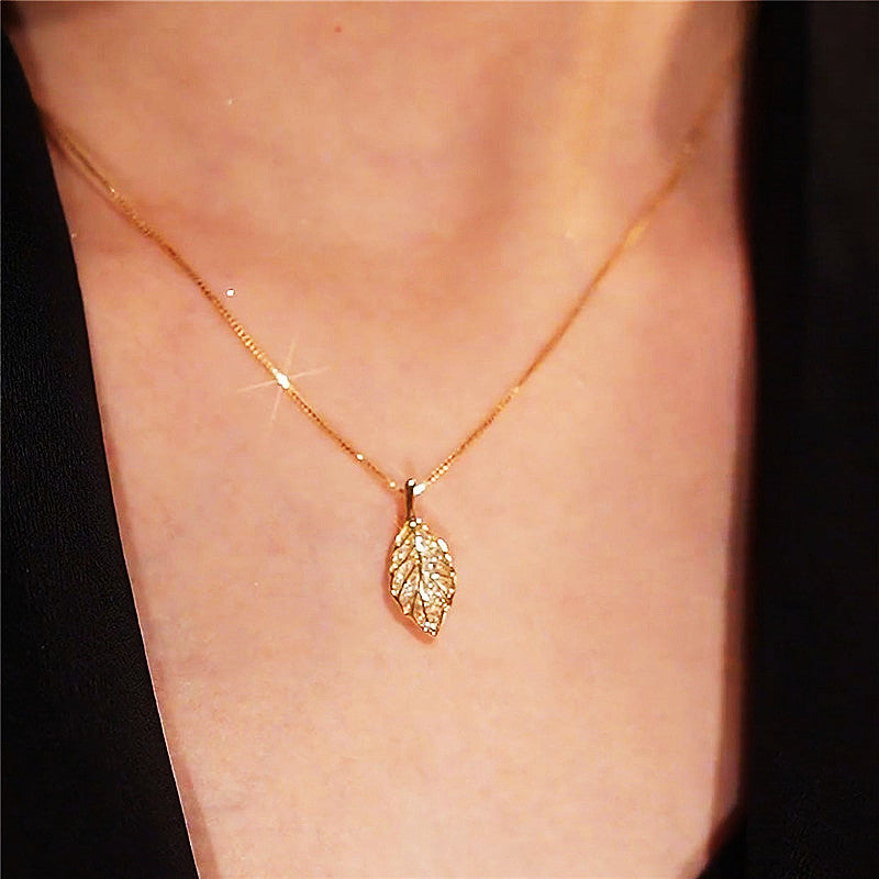 Fashion all-match leaf pendant