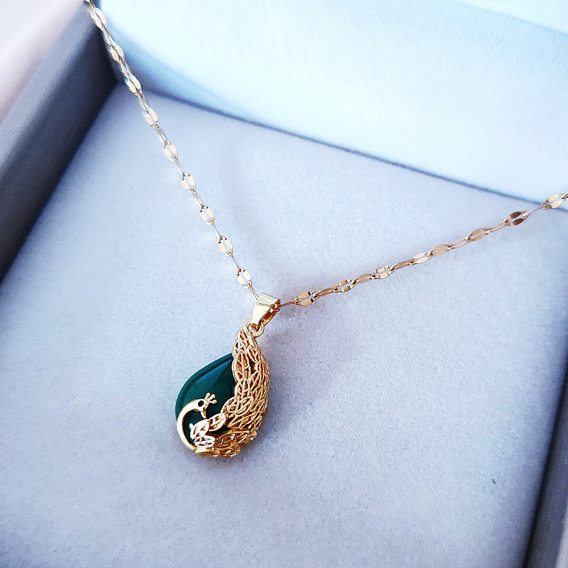 New s925 sterling silver peacock white chalcedony pendant