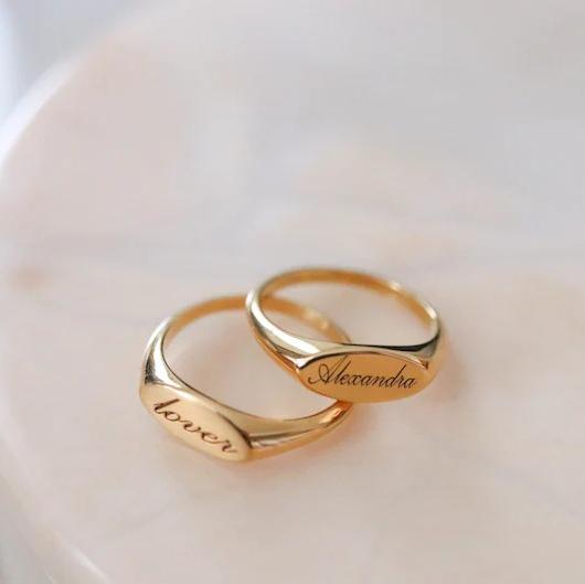 Oval Signet Engraved Name Ring