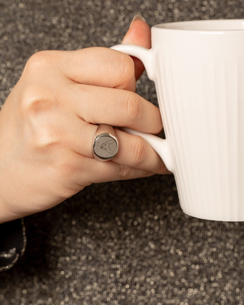 Personalized Minimalist Pet Portrait Ring