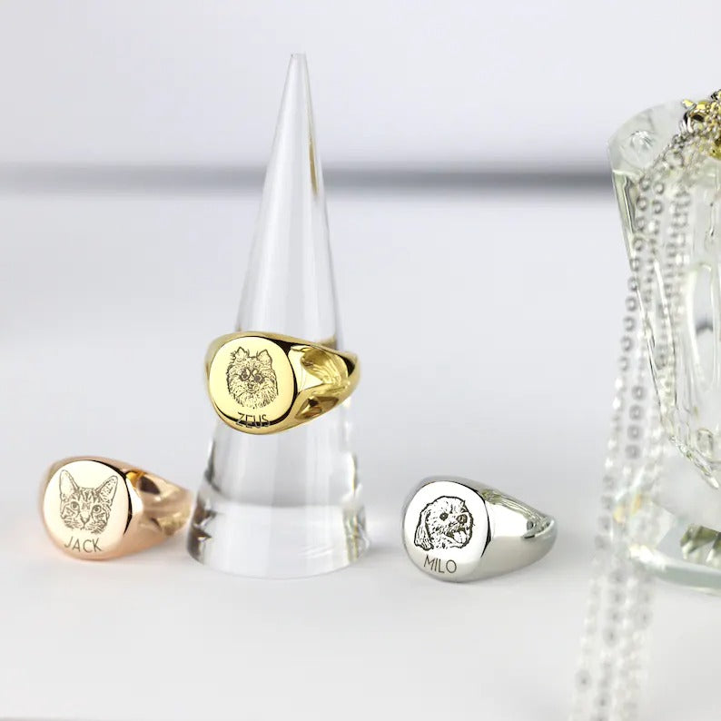 Personalized Minimalist Pet Portrait Ring