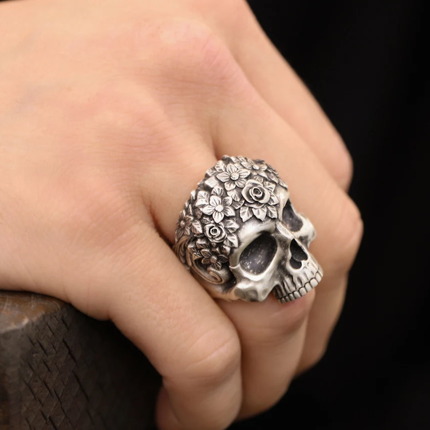 Unique 925 Silver Gothic Skull Rose Knight Ring