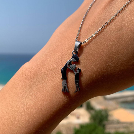 Necklace "MOTHER AND CHILDREN"
