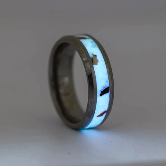 The Siberian Mammoth Tungsten Glowstone Ring