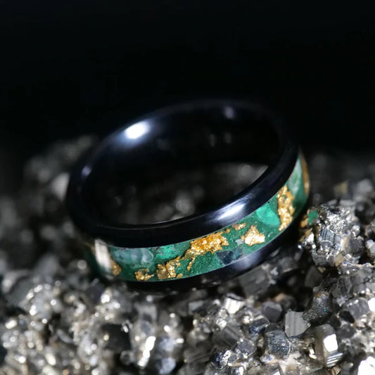Royal Emerald Glowstone Ring